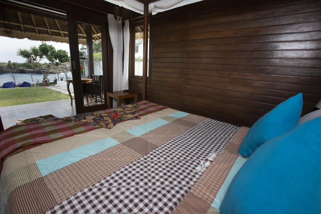 Villa Waru نوسا ليمبونغان الغرفة الصورة